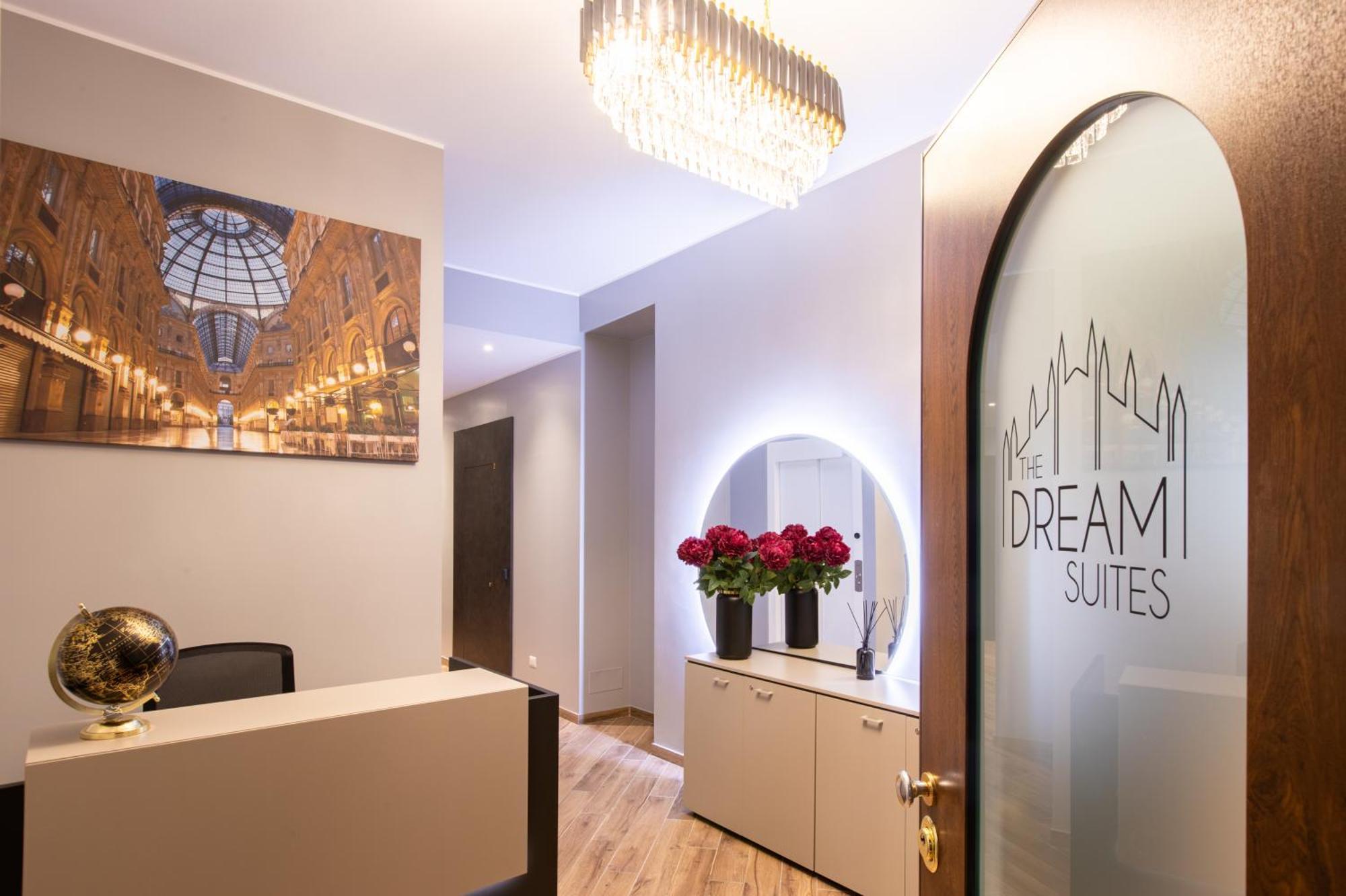 The Dream Suites Milano Esterno foto